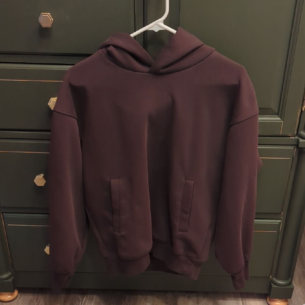 Uniqlo Men's Dark Purple Hoodie